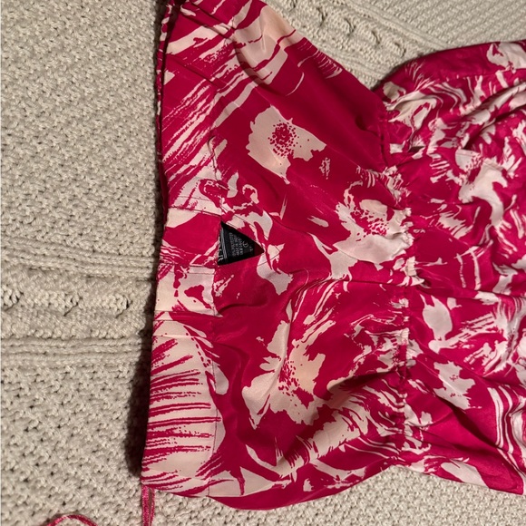 Angie Red and Cream Patterned Dress - Picture 7 of 8